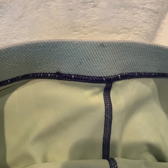 Nike Pro shorts (M) - Picture 3 of 10